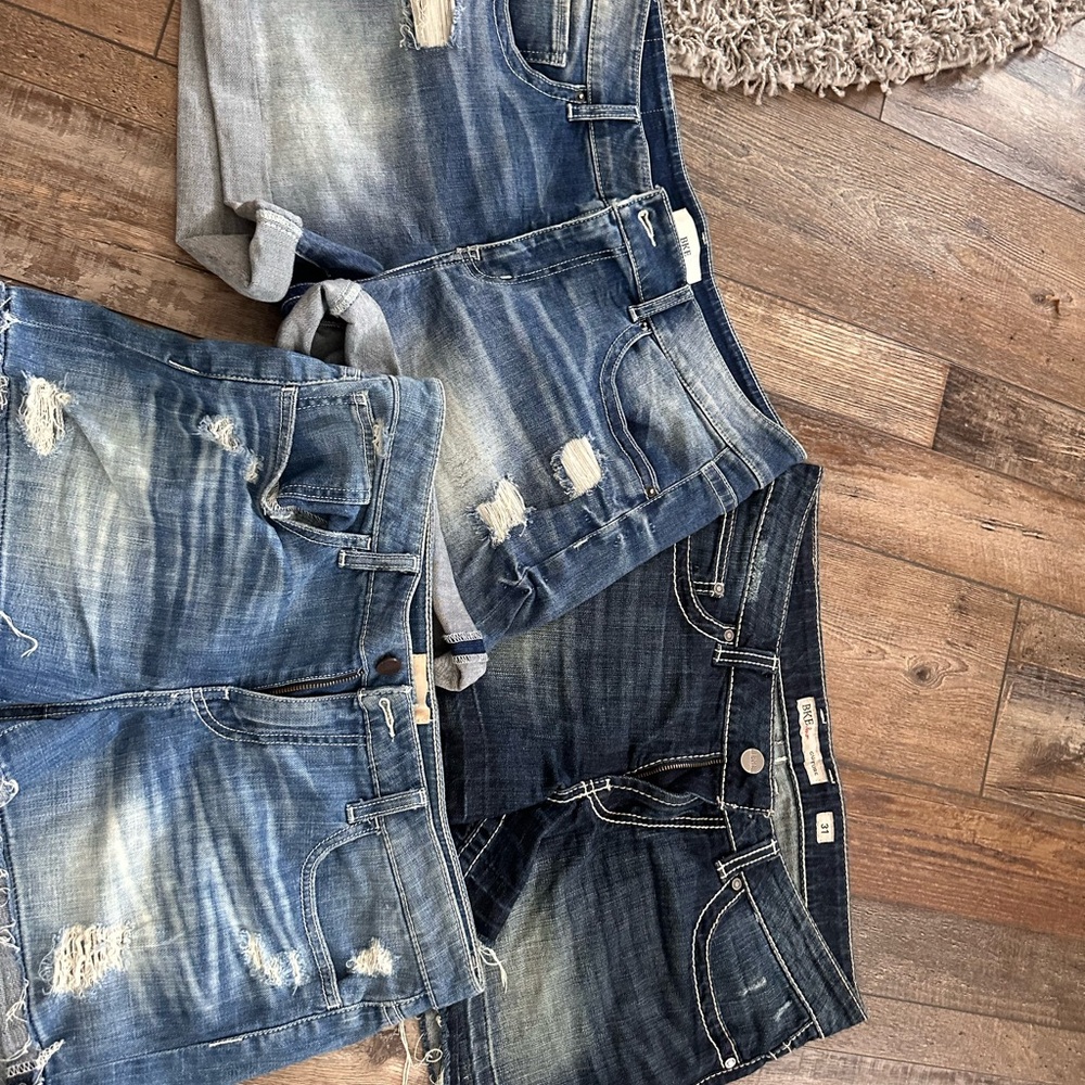 Buckle Women's Blue Jean Shorts Trio